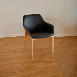 Tilt-back Chair